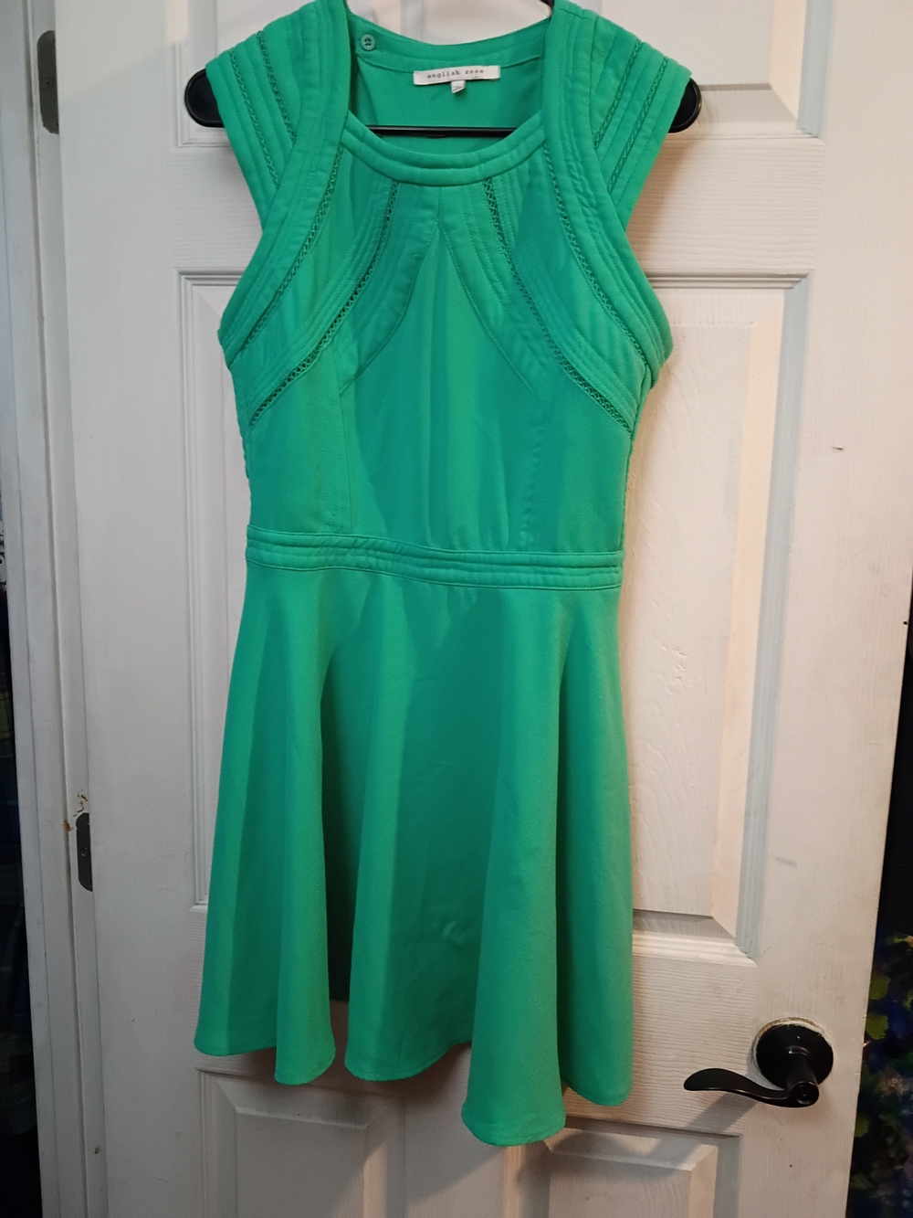 english rose Feminine Capsleeve Fit-and-Flare Mini Dress Medium Cutout Back